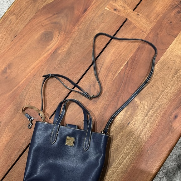 Dooney & Bourke navy mini waverly - Picture 9 of 10